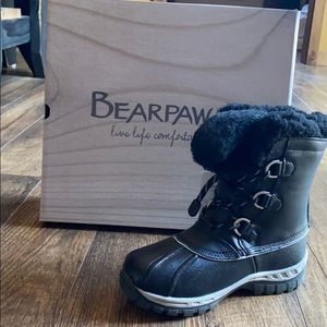 NWT- Bear Paw Boots Youth